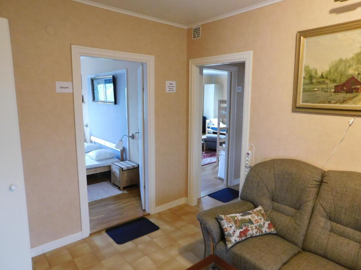 Solgarden Vandrarhem Hostal B&B Blackstad Exterior foto